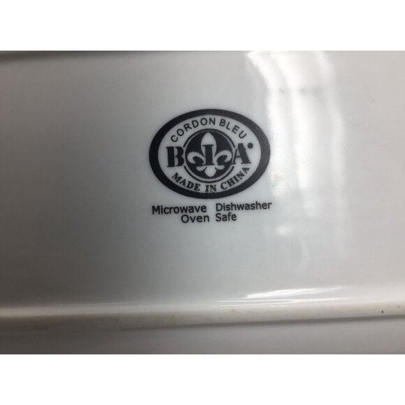 Cordon Bleu White Butter Dish with Lid - Picture 4 of 7